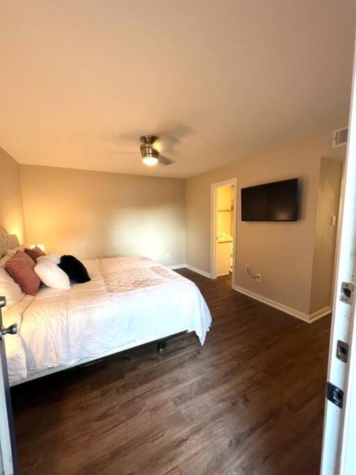 Lovely 2 Bedroom/2 Bath Houston, Heights/Galleria Bagian luar foto
